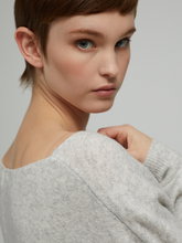 Bild von Pullover mit Leinen