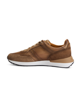 Bild von Sneaker aus Kalbsleder