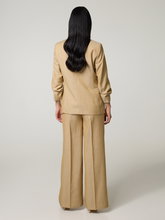 Bild von Hose mit weitem Bein
