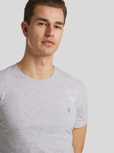 Bild von T-Shirt im Slim Fit