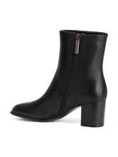 Bild von Stiefeletten aus Leder NORTH
