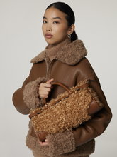 Image sur Sac à main en fausse fourrure