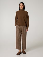 Bild von Bundfaltenhose mit Hahnentritt