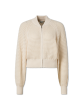 Bild von Strickjacke aus Lochstrick