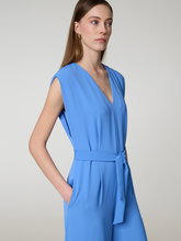 Bild von Jumpsuit mit Gürtel