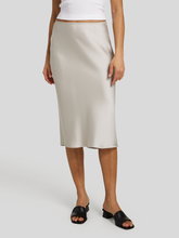 Bild von Jupe aus Satin AGNETA