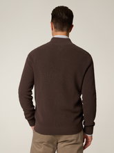 Image sur Pull à col roulé coupe ajustée