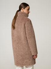 Image sur Manteau effet peluche
