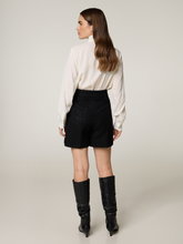 Bild von Highwaist-Shorts aus Bouclé HABERI
