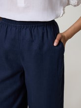 Bild von Leinenhose mit weitem Bein