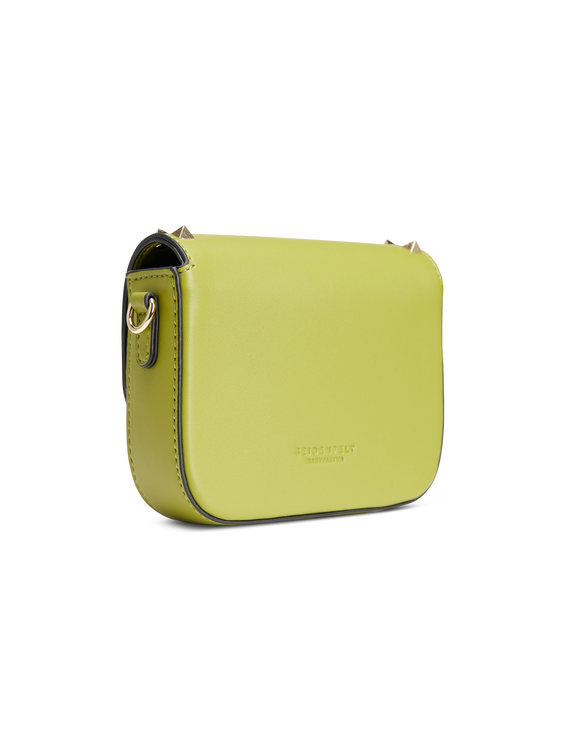 Bild von Umhängetasche mit Nieten