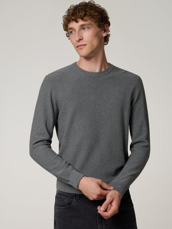 Image sur Pull à la coupe ajustée