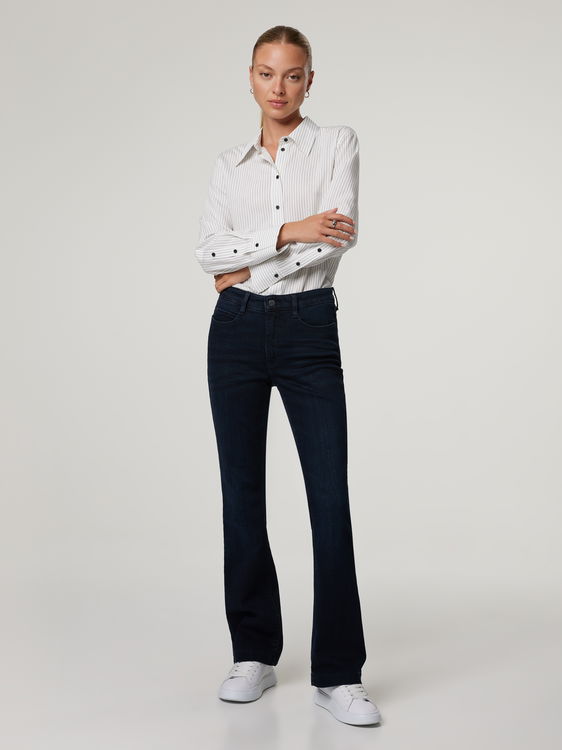 Image sur Jeans avec Kick Flare DREAM BOOT