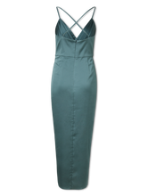 Image sur Robe de cocktail en satin