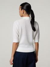 Bild von Poloshirt aus Lochstrick