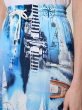 Bild von Midijupe mit Allover-Print