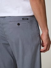 Bild von Chino im Regular Fit ETHIWIN