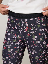 Bild von Hose im Feminine Fit