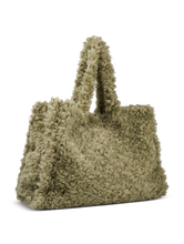 Bild von Shopper aus Kunstpelz