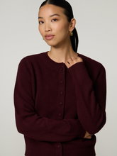 Bild von Strickjacke aus Wolle GESKI
