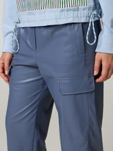 Bild von Kunstlederhose im Wide Fit WUXI