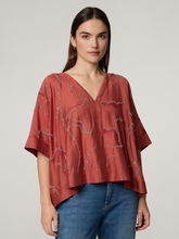 Bild von Tunikabluse mit Strasssteine