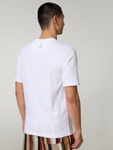 Bild von T-Shirt mit Leinen