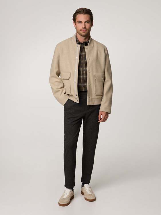 Bild von Hose im Cropped Fit