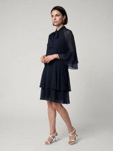 Bild von Cocktailkleid mit Volants