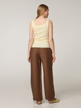 Bild von Hose mit weitem Bein