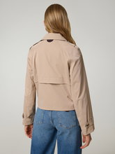 Bild von Trenchjacke im Cropped Fit