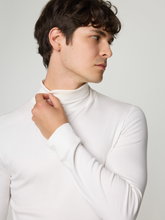 Image sur Pull à col roulé slim fit