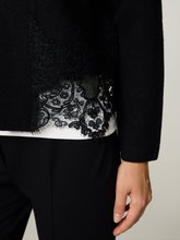 Bild von Cardigan mit Spitzendetails