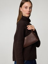 Bild von Schultertasche BROOKLYN 26