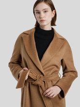 Image sur Manteau long poil de chameau