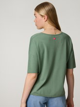 Image sur T-shirt en maille fine