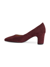 Bild von Pumps aus Veloursleder