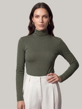 Image sur Pull à col roulé