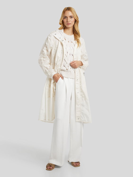 Bild von Transparenter Mantel