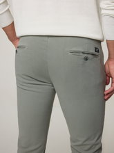 Image sur Chino à la coupe slim TORINO