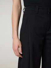 Image sur Pantalon à jambes larges UNPACK