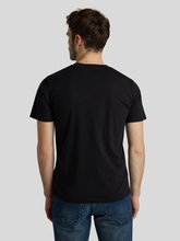 Bild von T-Shirt mit Logo
