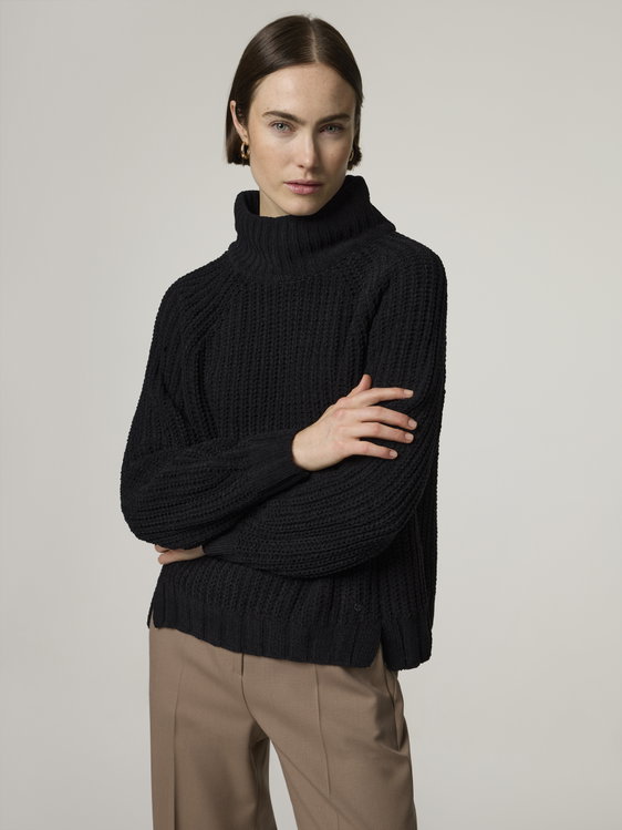 Bild von Stehkragenpullover