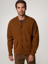 Bild von Cardigan aus Wolle THEELO