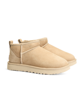 Image sur Boots CLASSIC ULTRA MINI