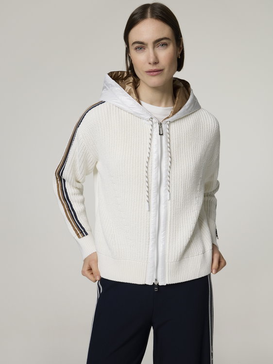Bild von Strickjacke mit Kapuze