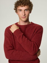 Bild von Pullover mit Wolle
