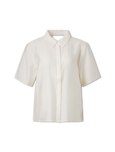 Bild von Bluse mit Spitzeneinsatz
