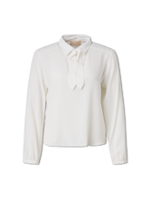 Image sur Chemisier à col lavallière en soie