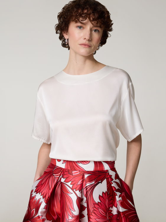 Bild von Kurzarmbluse mit Seide